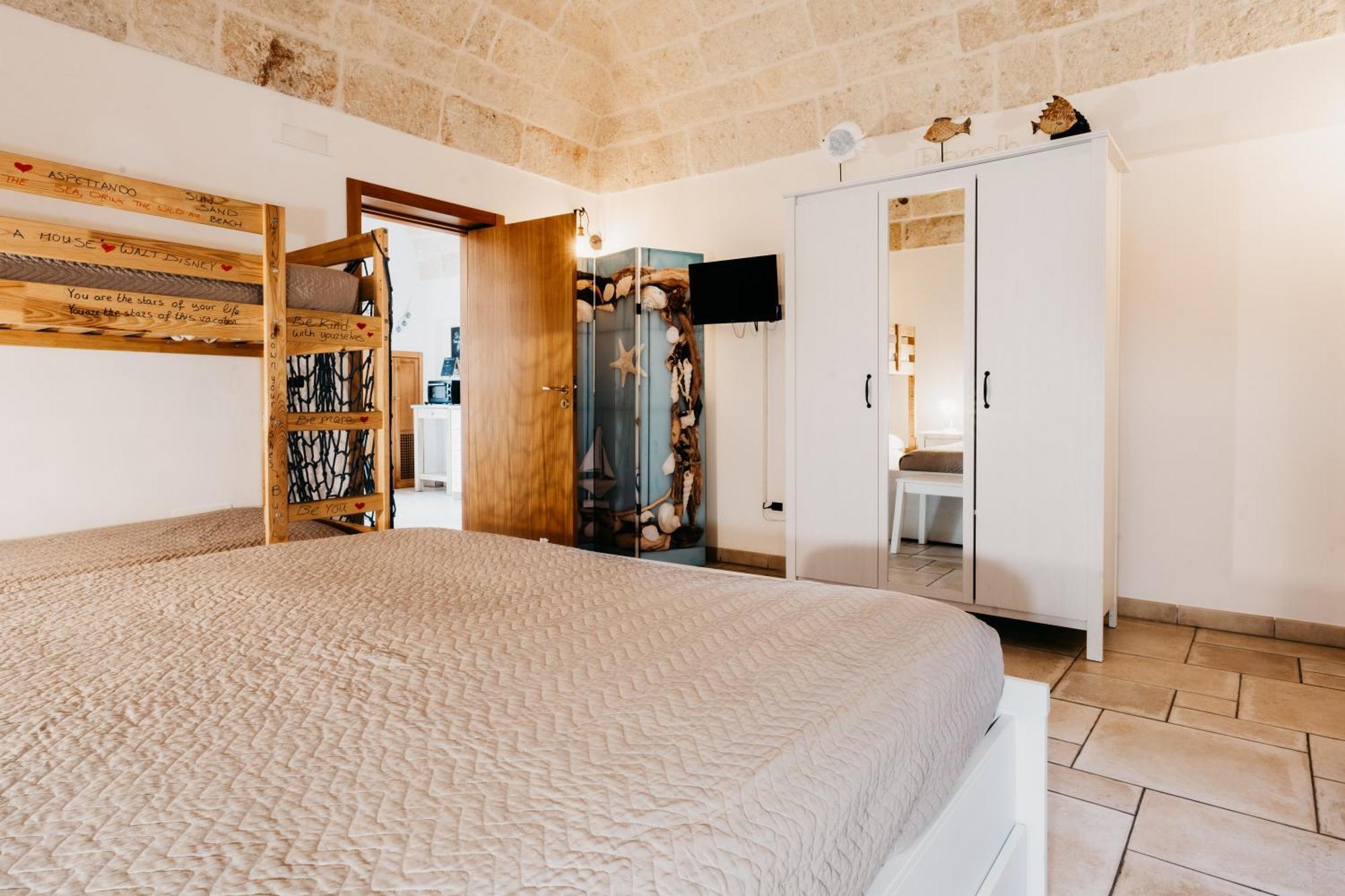 Le Contrade Via Roma Villa Monopoli Exterior photo